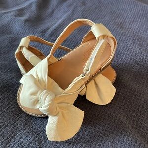 Zara Baby Girls Toddler Sandals size 22 (US 6)